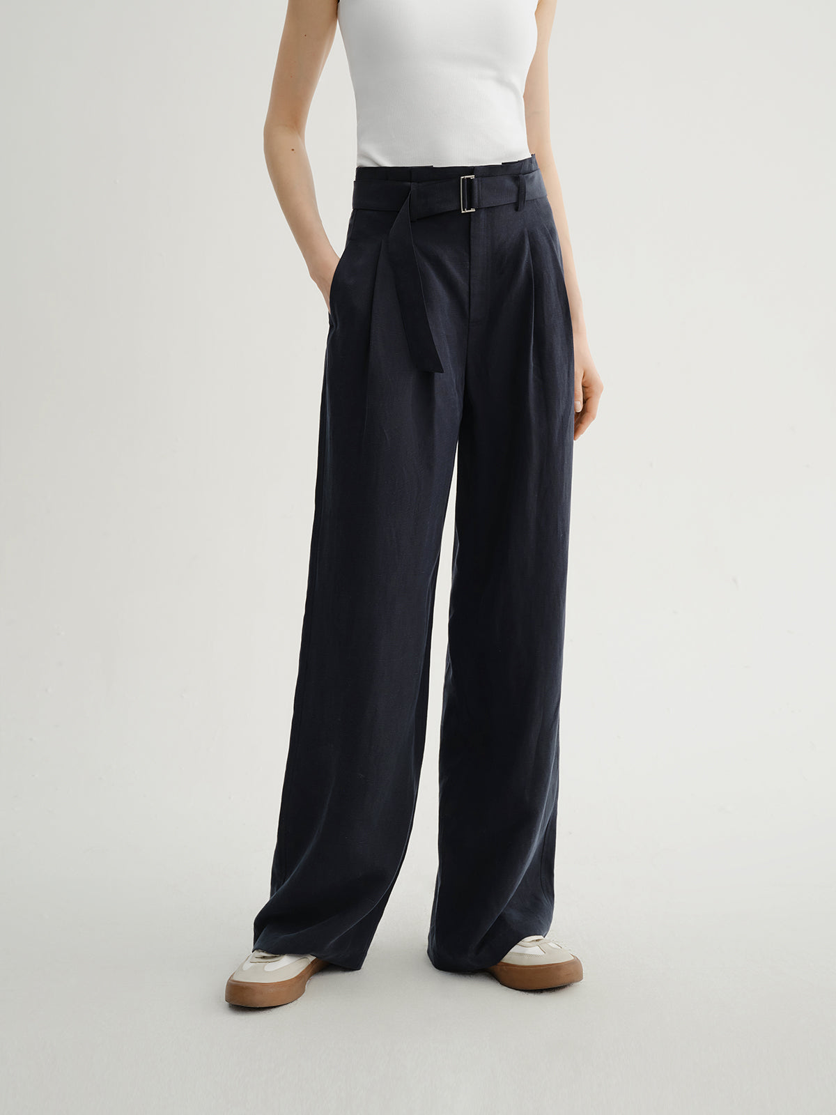 MEILLEUR MOMENT Midnight Blue Lyocell Pants - Front View