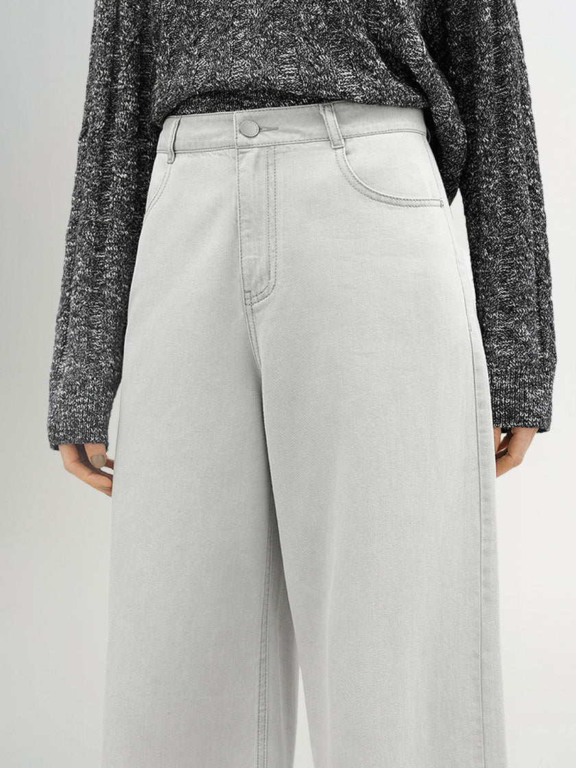Straight Fit Jeans