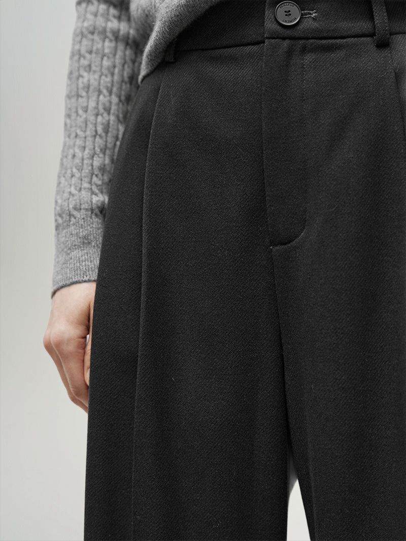 Straight Fit Trousers - MEILLEUR MOMENT OFFICIAL STORE NEW YORK