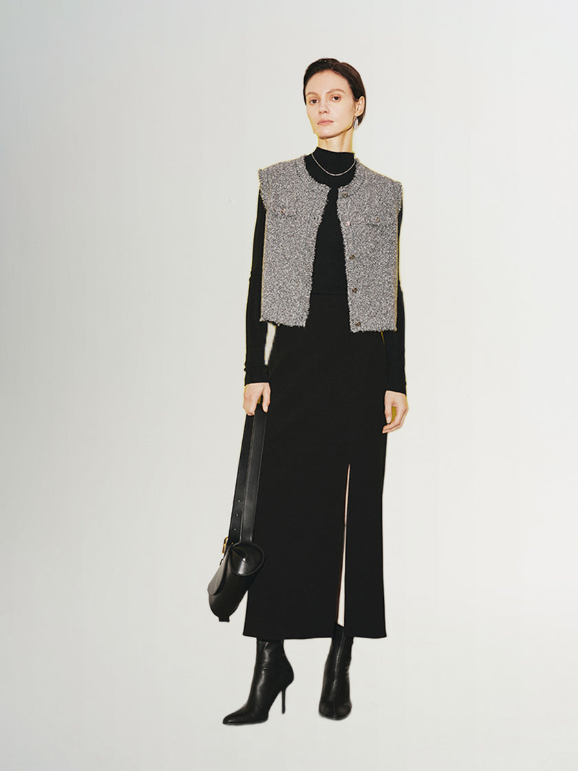 Meilleur Moment Women's Grey Round Neck Sleeveless Knitwear 5F213S691