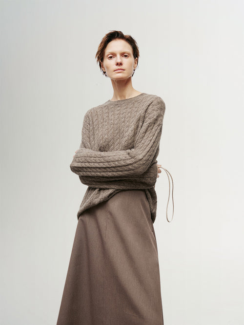 Load image 1 in gallery view. Cable Knit Cashmere Sweater - MEILLEUR MOMENT OFFICIAL STORE NEW YORK 