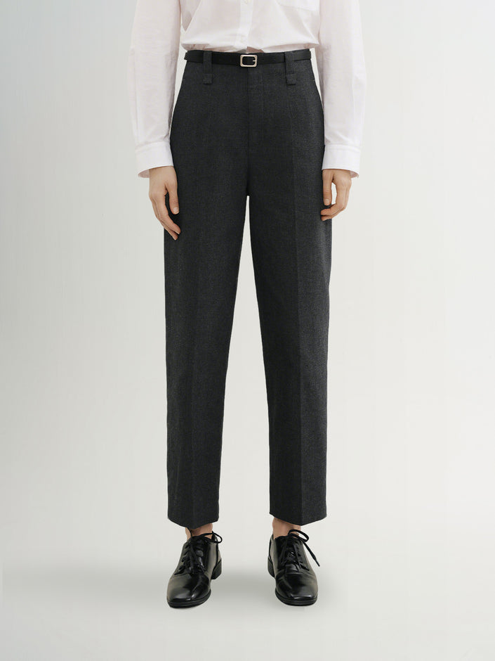 Small-Leg Trousers