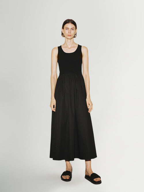 Load image 1 in gallery view. Sleeveless Slim Fit Dress