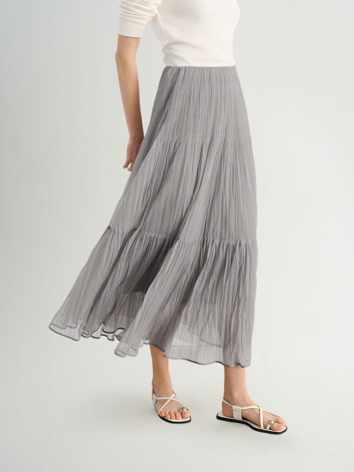 MEILLEUR MOMENT Pleated Maxi Skirt-On Model