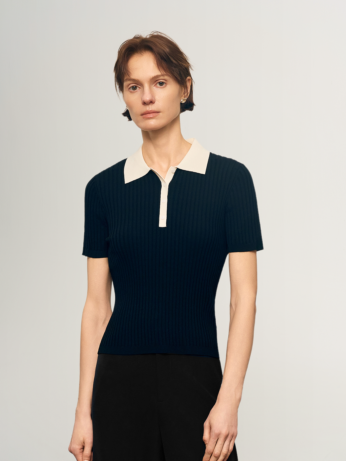 V-Neck Structured Shoulder Short Sleeve Knit Top