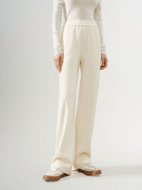 Load image 1 in gallery view. Women's Straight FIt Trousers