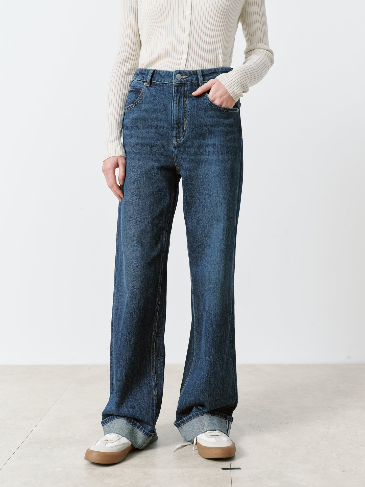 Straight-Leg Jeans