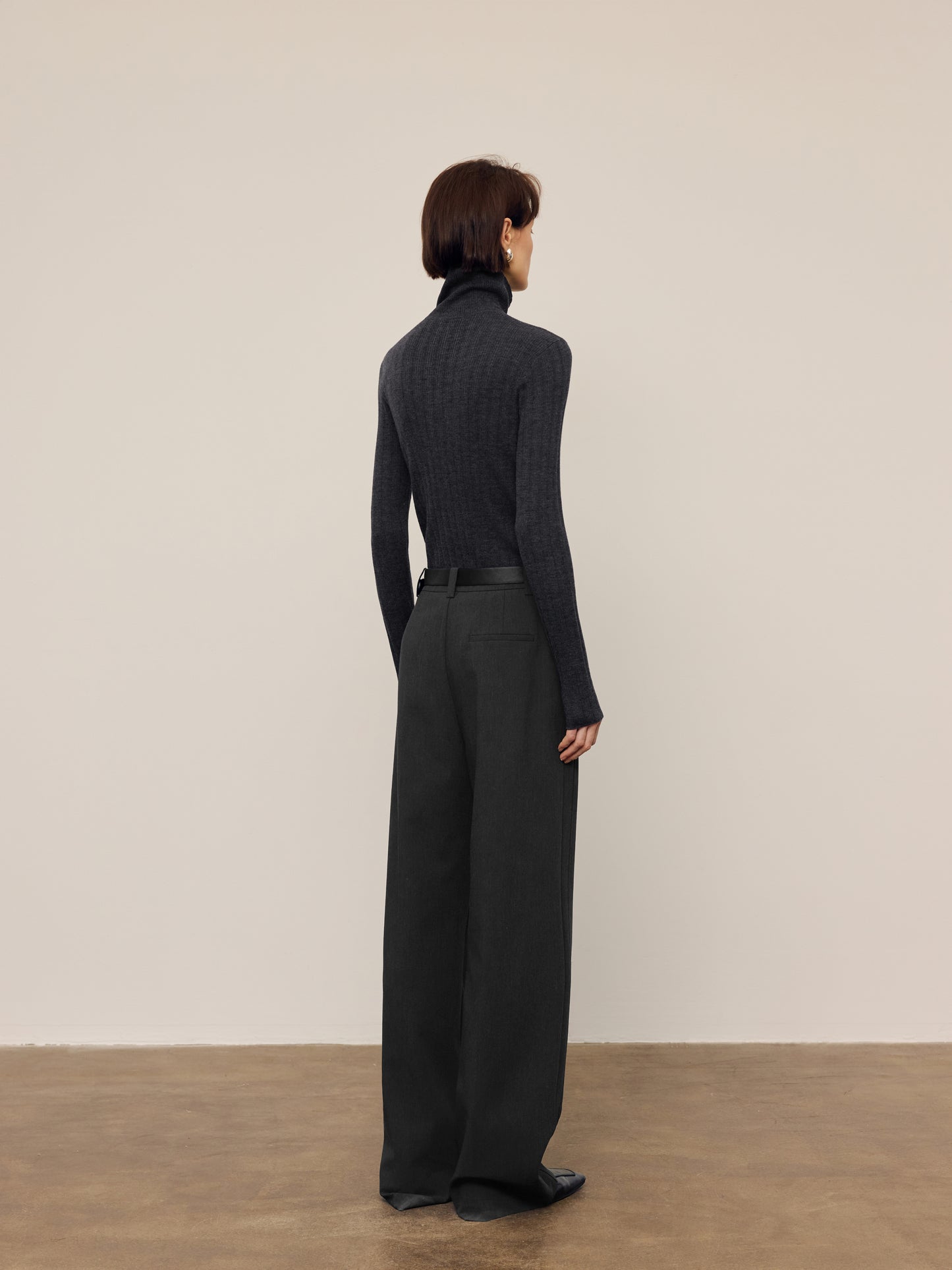 Fitted Pure Wool Ribbed Sweater
