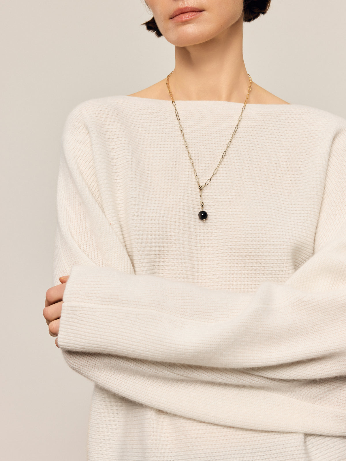 Lightweight Cashmere Boat-Neck Sweater