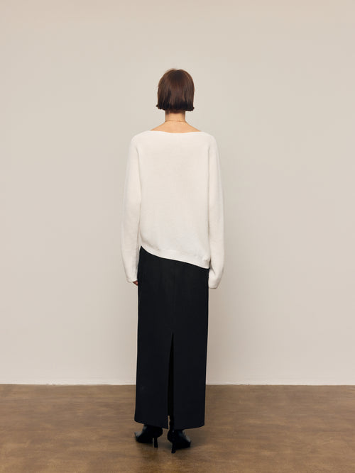 Load image 1 in gallery view. Lightweight Cashmere Boat-Neck Sweater