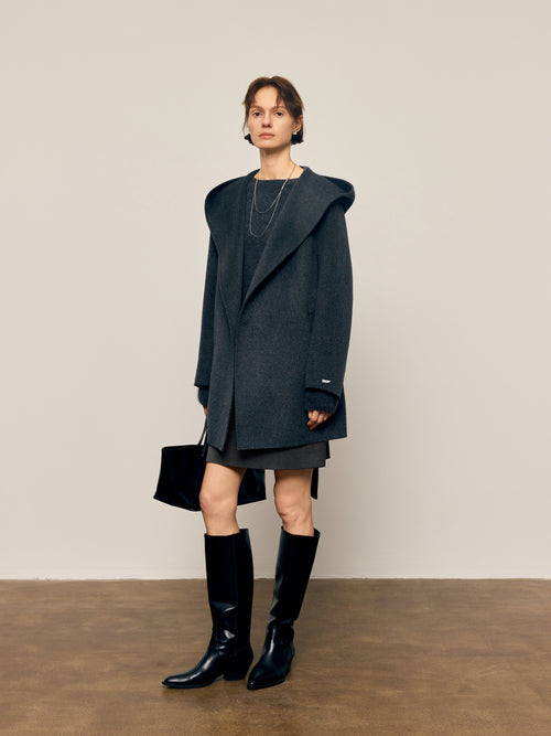 Load image 1 in gallery view. Oversized Hooded Cashmere Coat