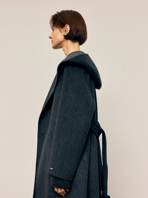 Load image 1 in gallery view. Oversized Hooded Cashmere Coat