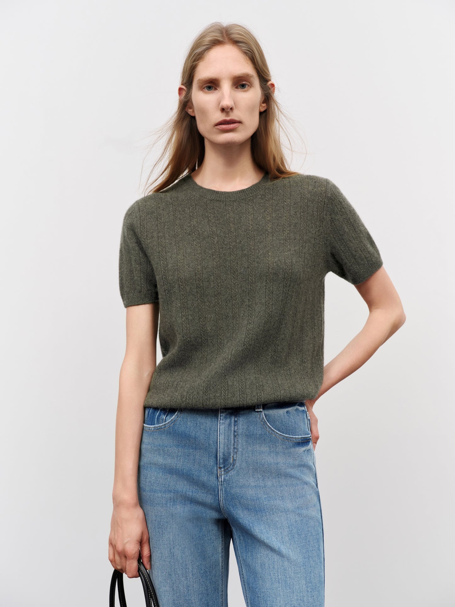 Crew Neck Short Sleeve Knit Top