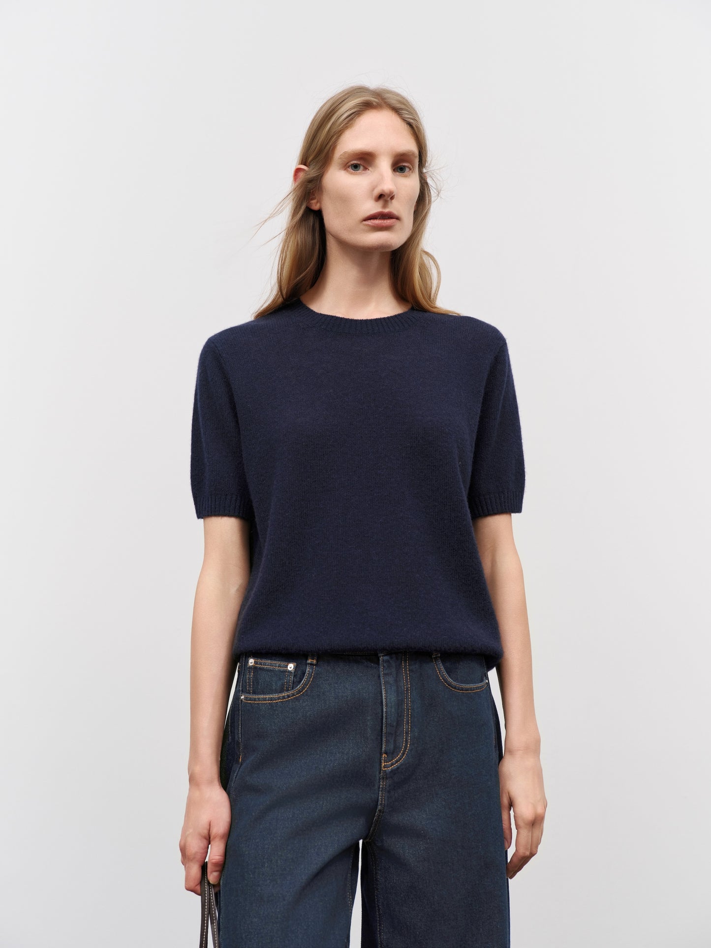 Crew Neck Short Sleeve Knit Top