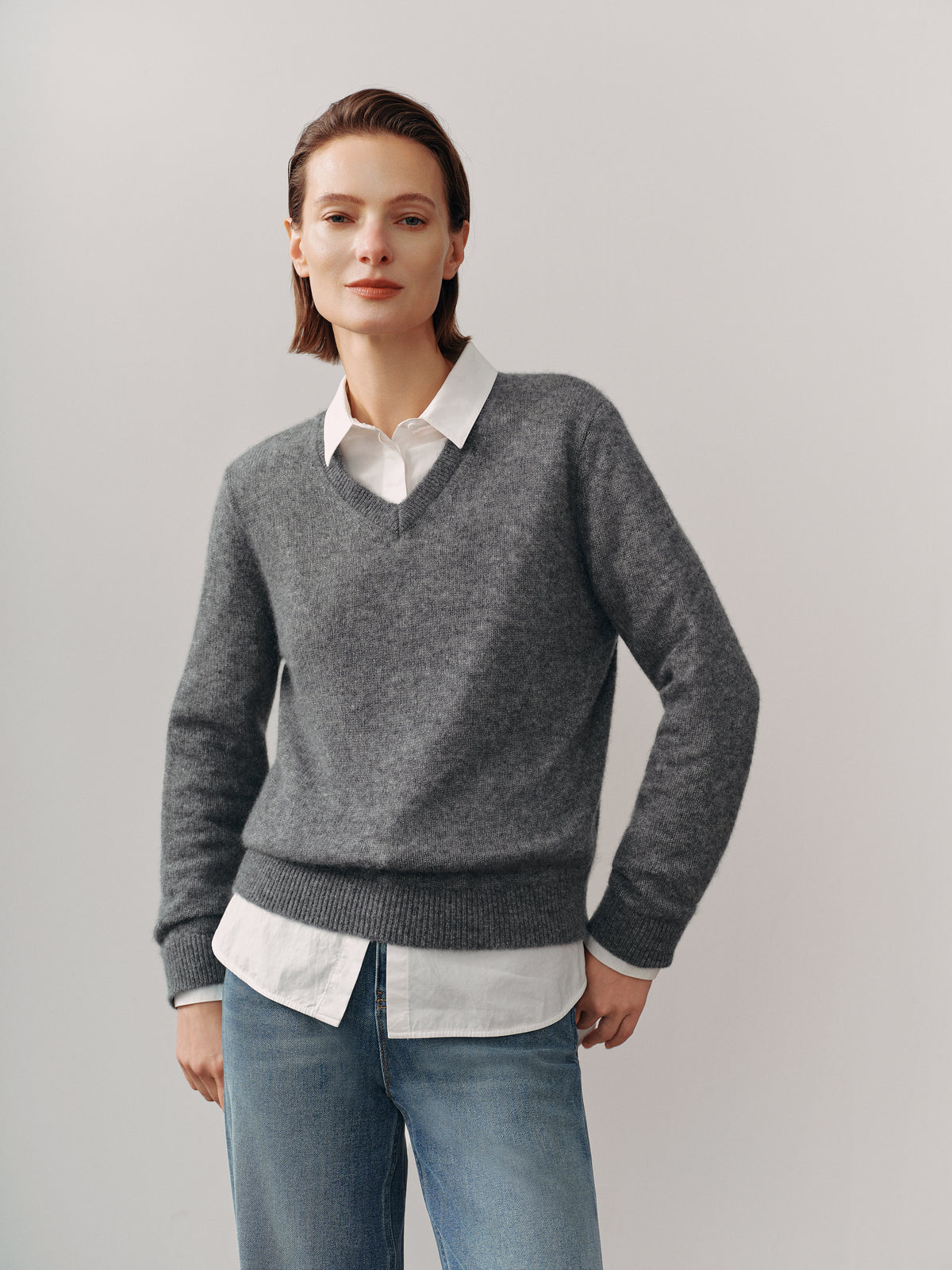 Brushed Cashmere-Silk V-Neck Sweater