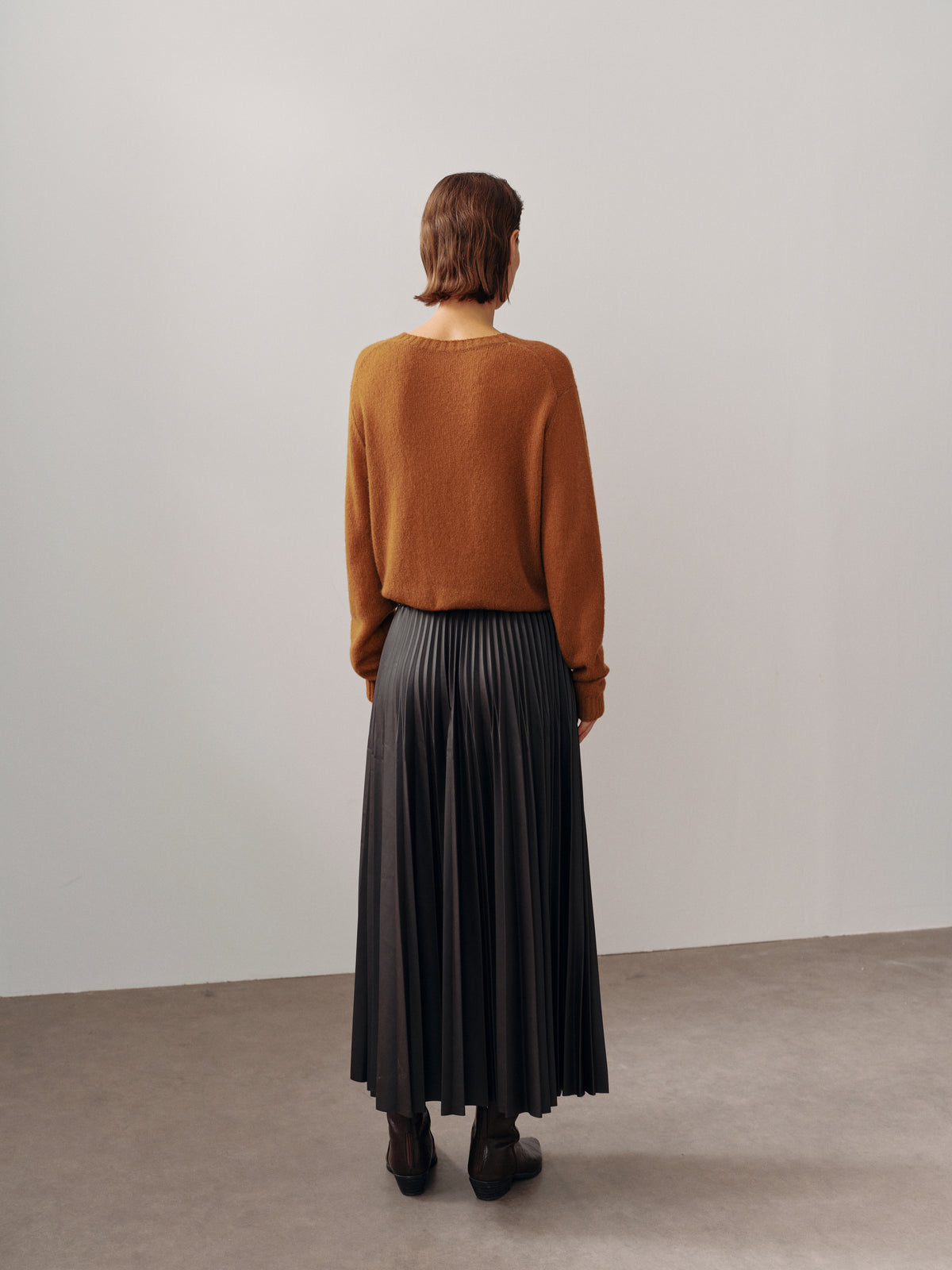 Lightweight Cashmere-Silk Crewneck Sweater