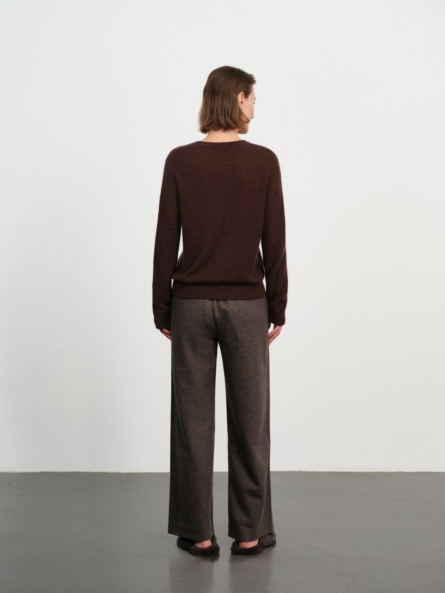 Brushed Cashmere-Silk V-Neck Sweater