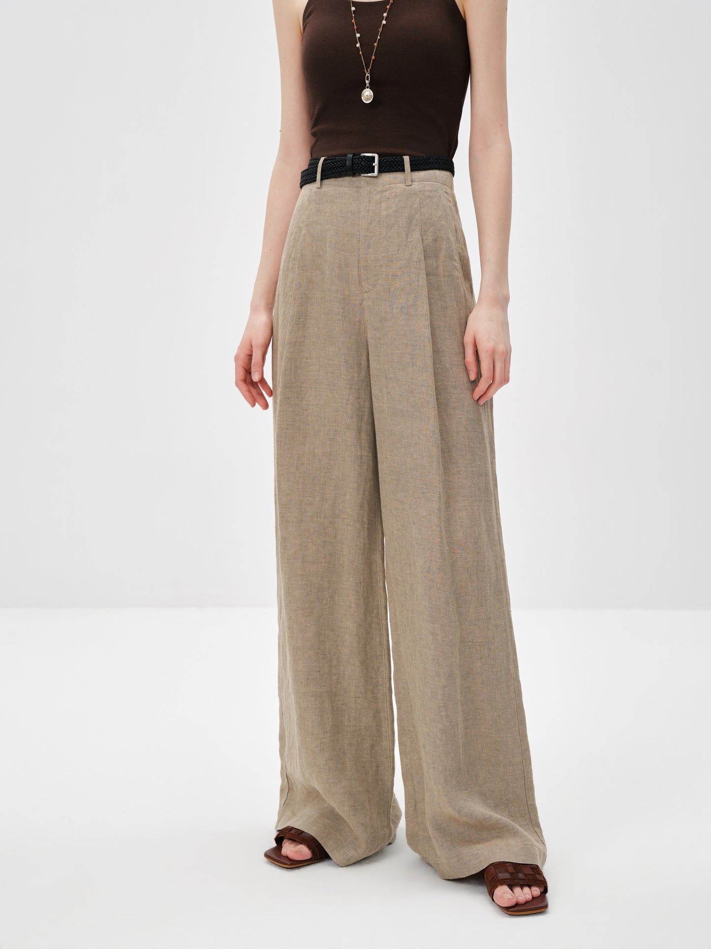 Pleated Wide-Leg Linen Pants