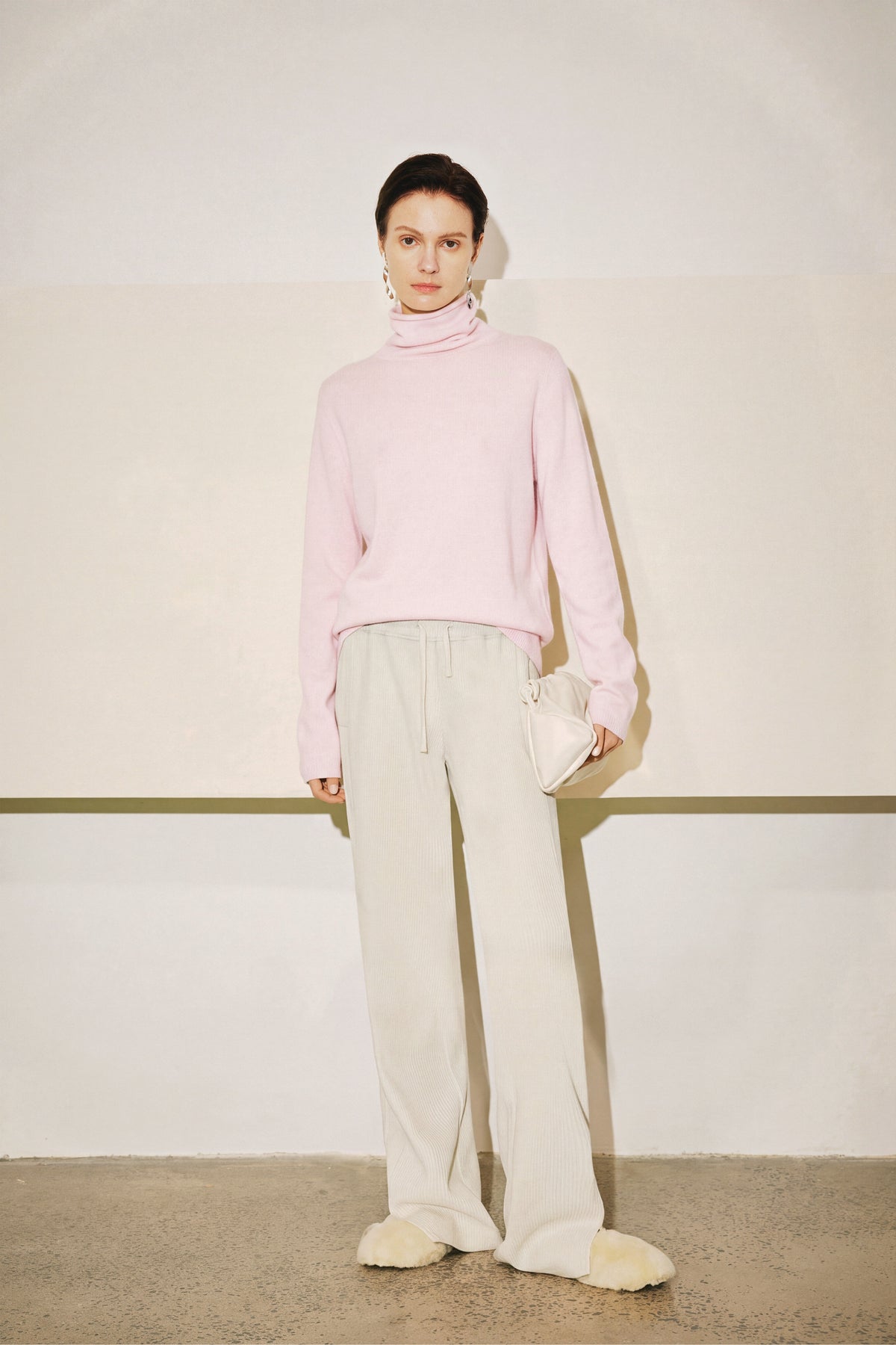 Soft Cashmere Wool Funnel-Neck Sweater