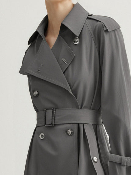 Casaco de algodão trench coat com cinto e abotoamento duplo