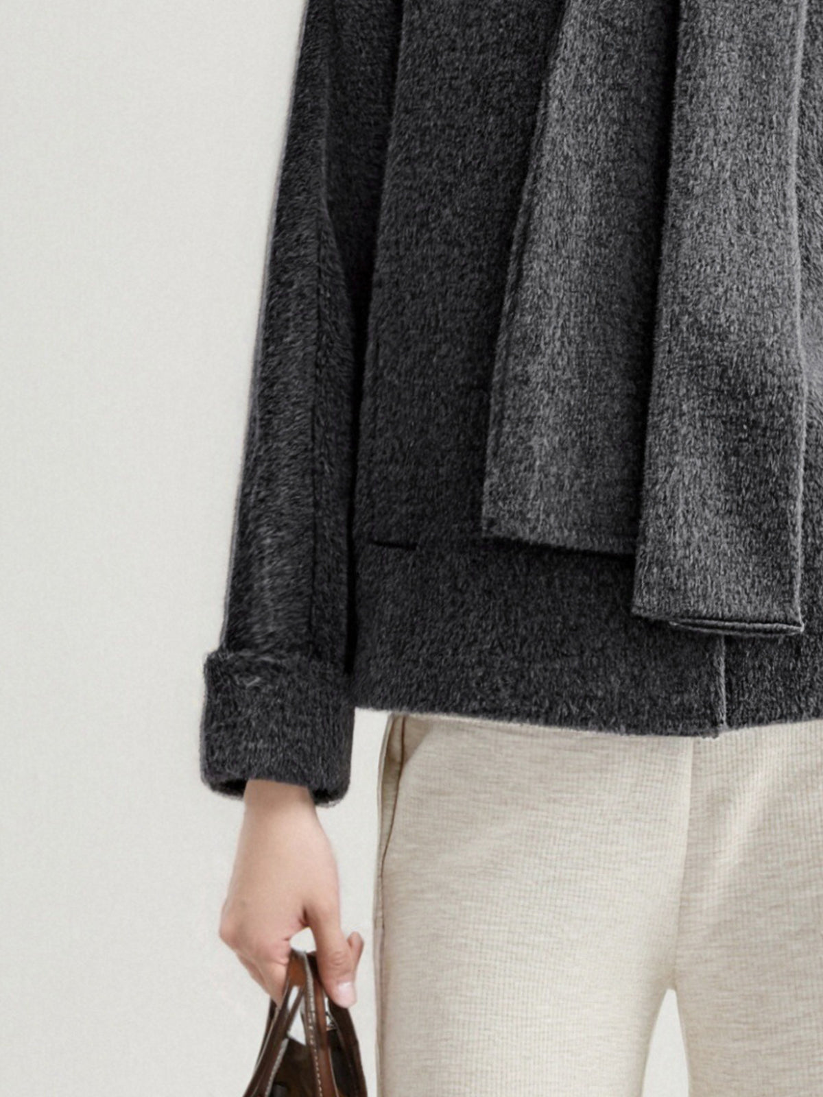 Wool Single-Breasted Short Coat with Scarf
