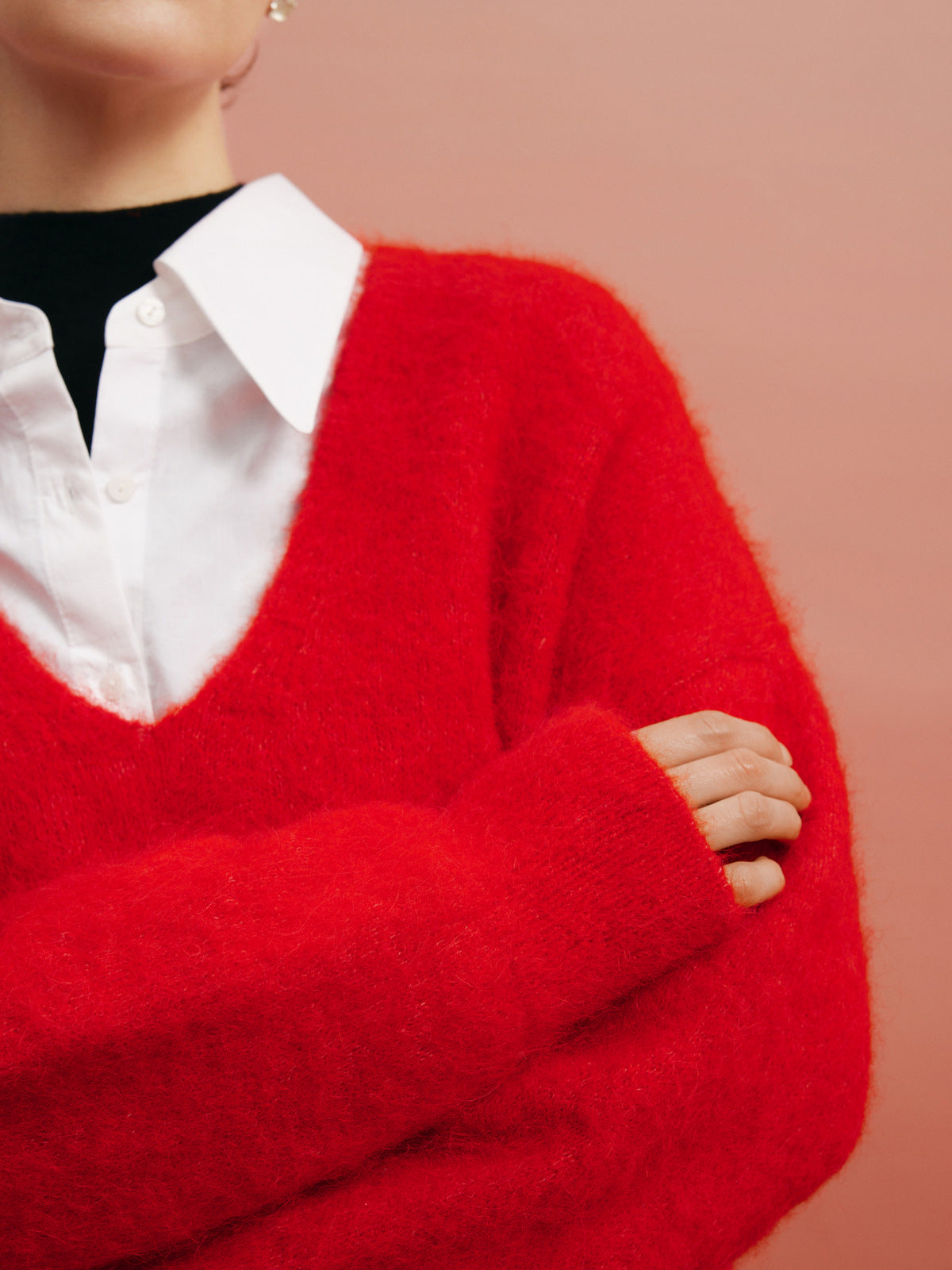 Meilleur Moment Women's Red V Neck Long Sleeves  Alpaca Wool Sweater 5EC134641Q