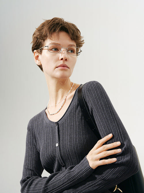Load image 1 in gallery view. Long-Sleeve Knit Top