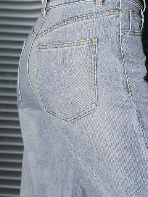 Load image 1 in gallery view. Slit Design Jeans