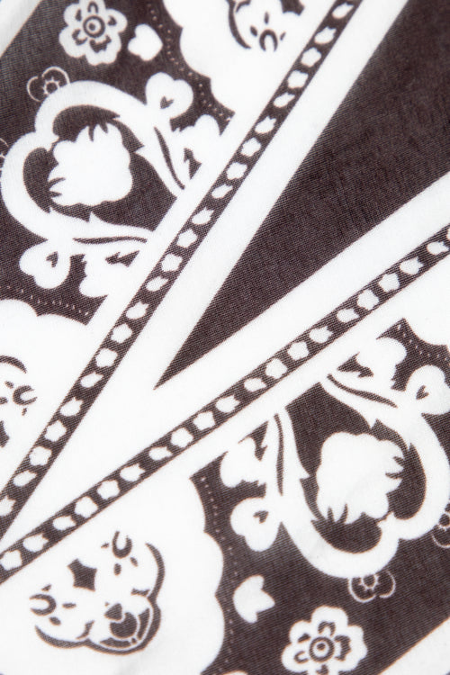 Load image 1 in gallery view. Vintage Floral Triangle Scarf