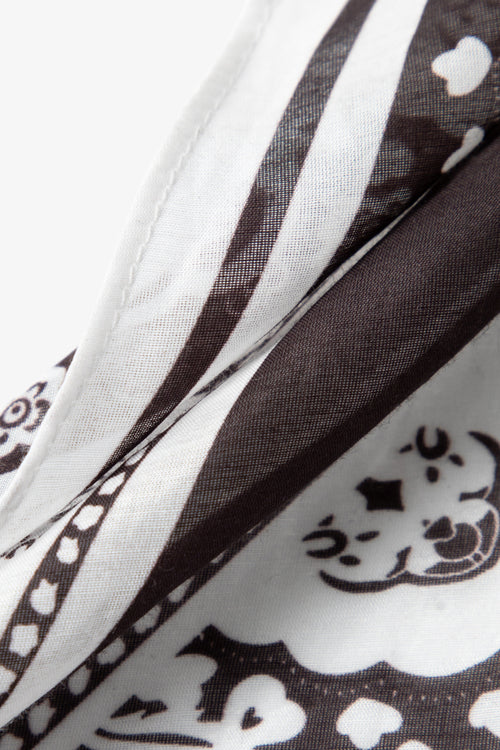 Load image 1 in gallery view. Vintage Floral Triangle Scarf