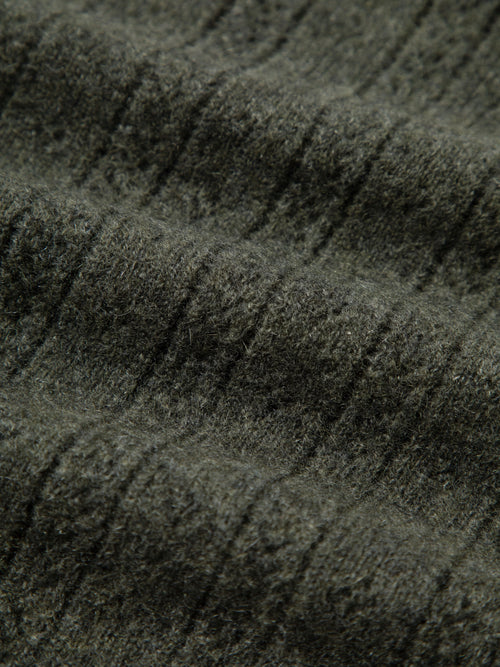 Load image 1 in gallery view. Crew Neck Short Sleeve Knit Top