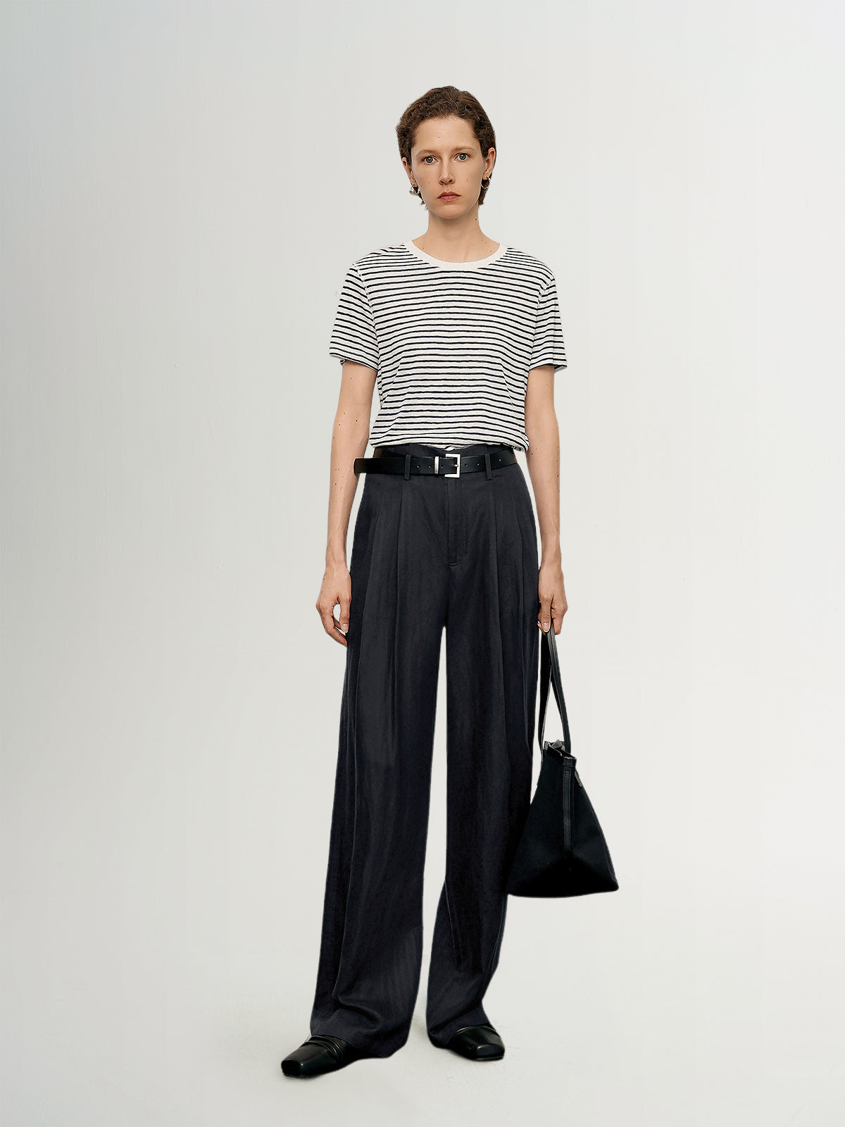 Lyocell-Linen Straight-Leg Tailored Pants