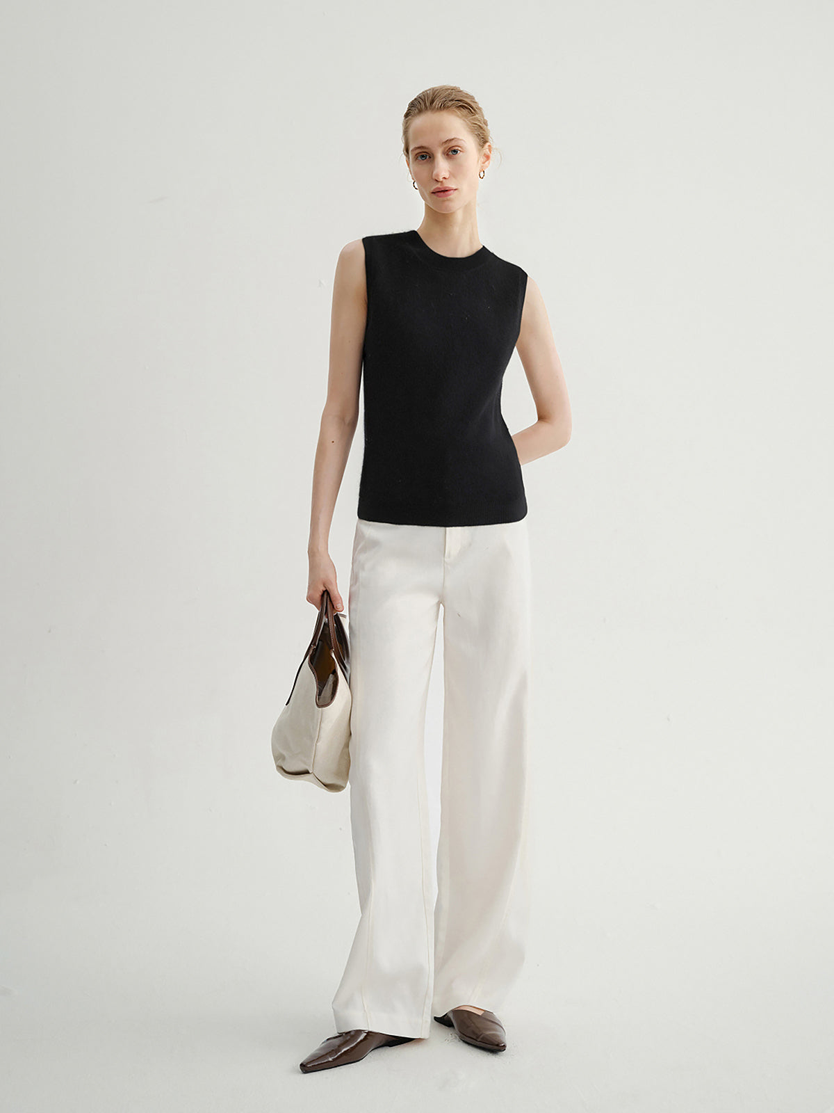 Pure Cashmere Sleeveless Top 5EA13Q213Q
