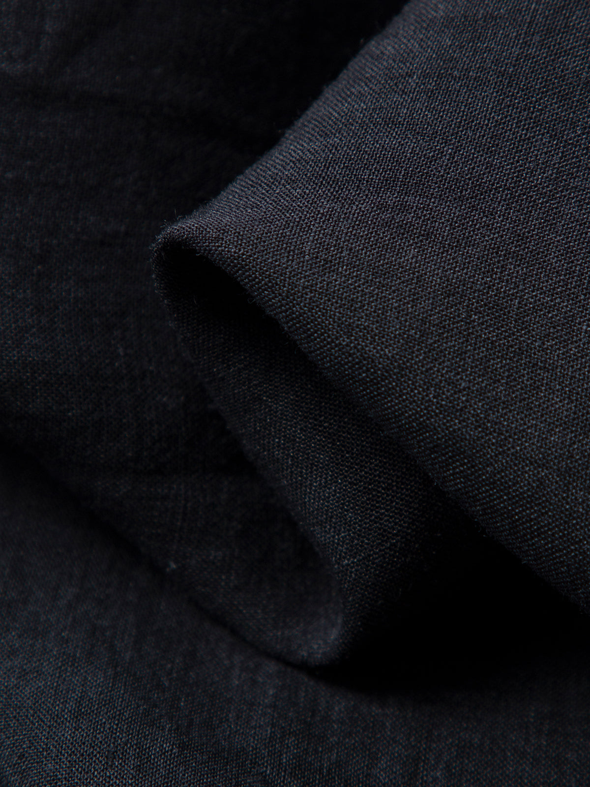 Relaxed-Fit Structured Shoulder Long-Sleeve Lapel Shirt