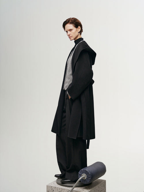 Load image 1 in gallery view. 100% Australian Merino Wool Hooded Coat - MEILLEUR MOMENT OFFICIAL STORE NEW YORK 