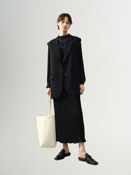 Load image 1 in gallery view. Tailored Gilet