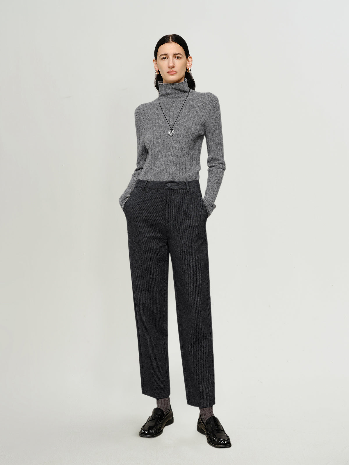 Turtleneck Cashmere Sweater Gray