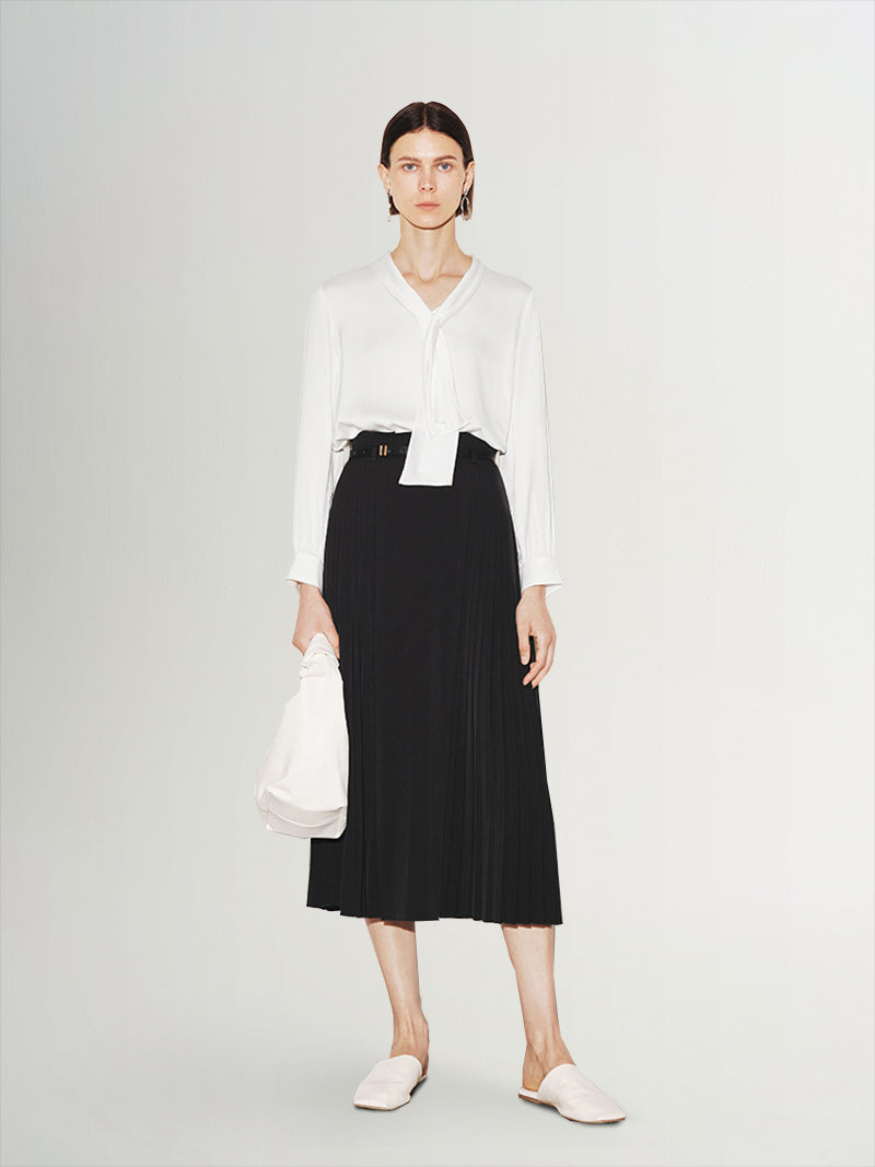 Tie Neck Silk Blouse - MEILLEUR MOMENT OFFICIAL STORE NEW YORK 
