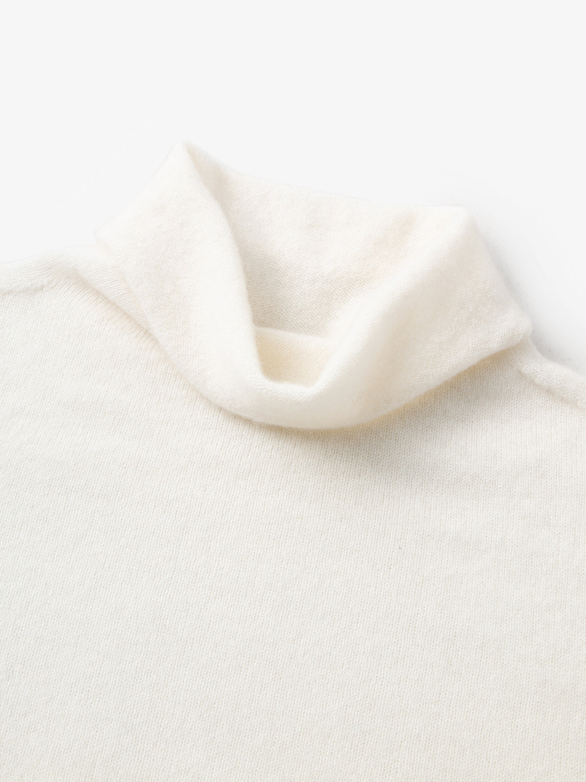 White Slim Fit Cashmere Sweater 599A133005Q