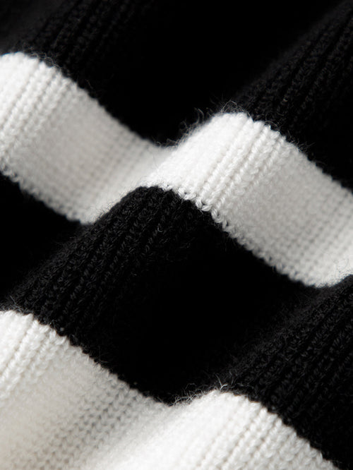 Load image 1 in gallery view. V-Neck Knit Vest