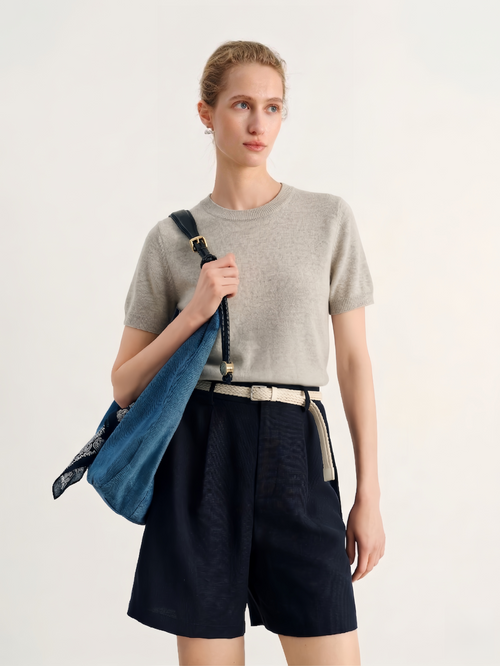 Load image 1 in gallery view. Silk-Cashmere Lightweight Short-Sleeve Top