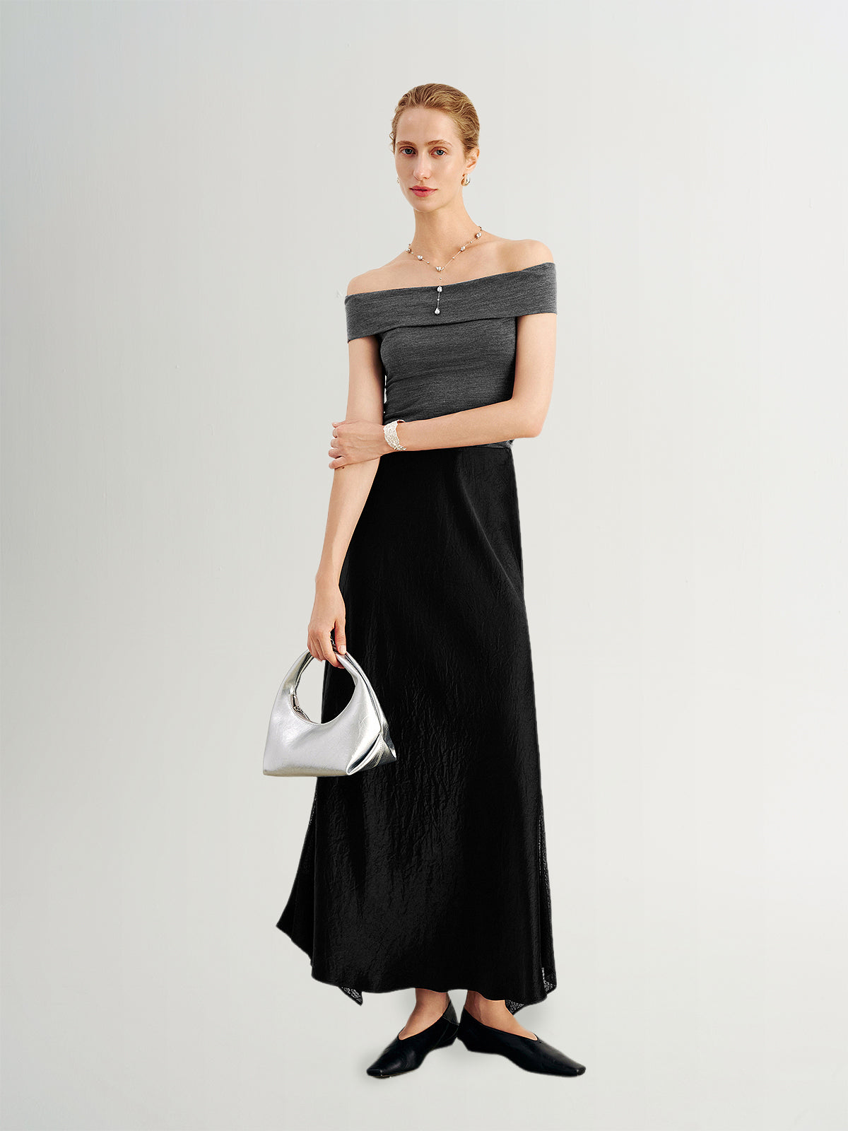 Off-the-Shoulder Fitted Top