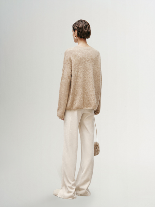 Load image 1 in gallery view. Crew Neck Cashmere Sweater - MEILLEUR MOMENT OFFICIAL STORE NEW YORK 
