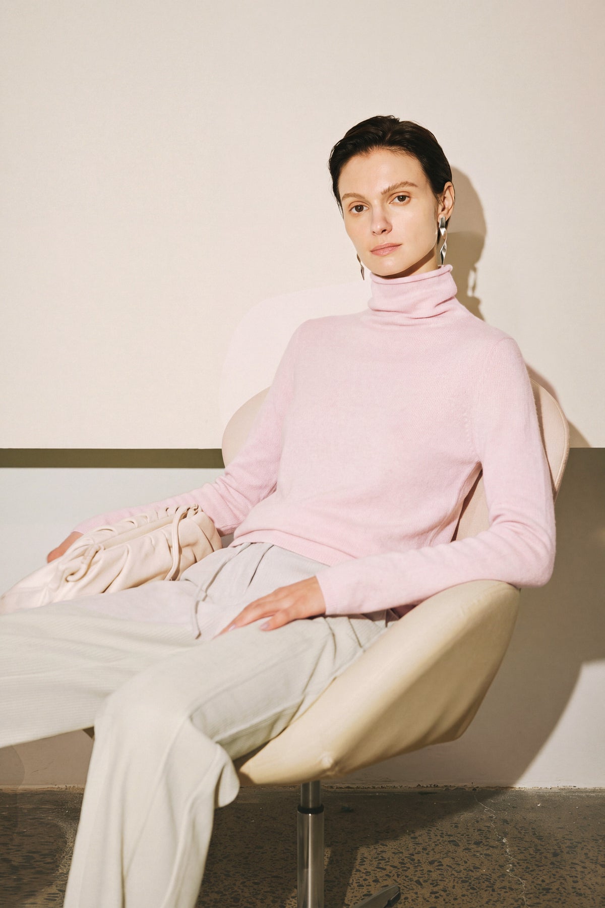 Soft Cashmere Wool Funnel-Neck Sweater