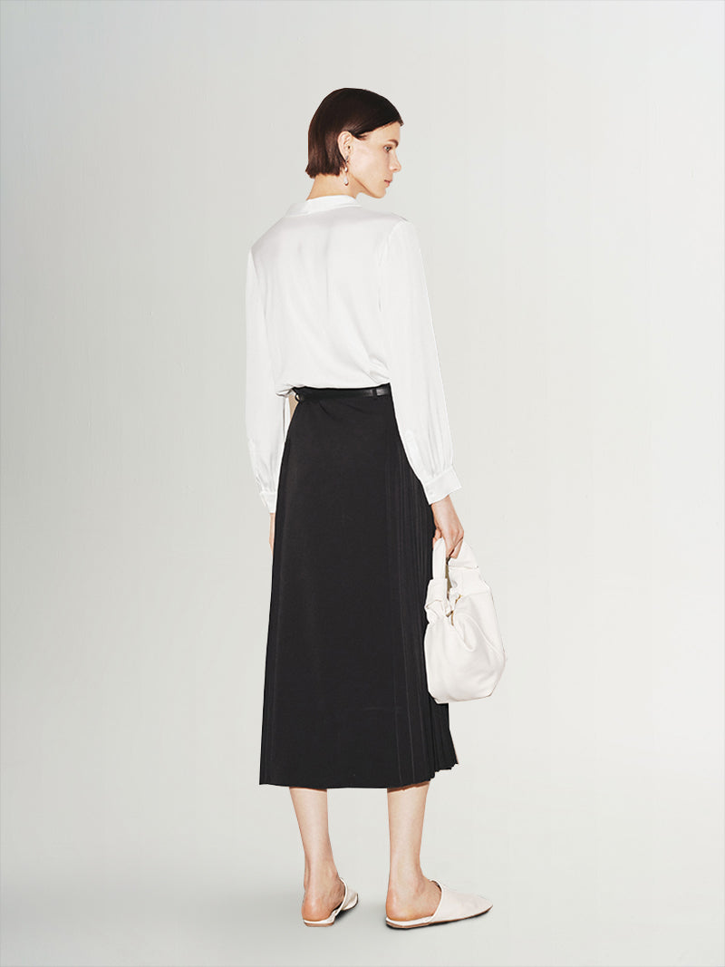 Tie Neck Silk Blouse - MEILLEUR MOMENT OFFICIAL STORE NEW YORK 