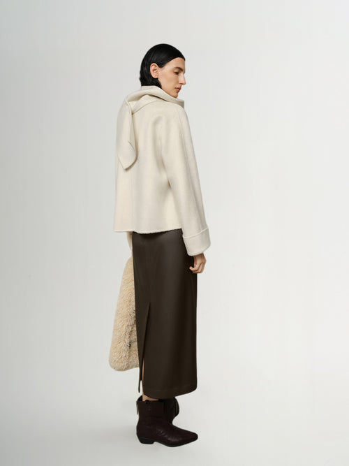 Load image 1 in gallery view. Camel Wool Cropped Coat with Scarf