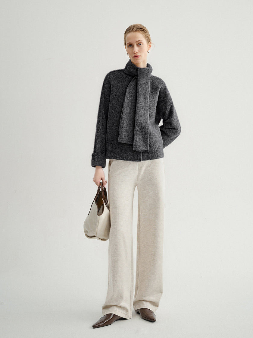 Wool Single-Breasted Short Coat with Scarf