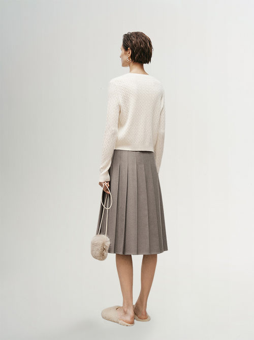 Load image 1 in gallery view. Cable Knit Cashmere Cardigan - MEILLEUR MOMENT OFFICIAL STORE NEW YORK 