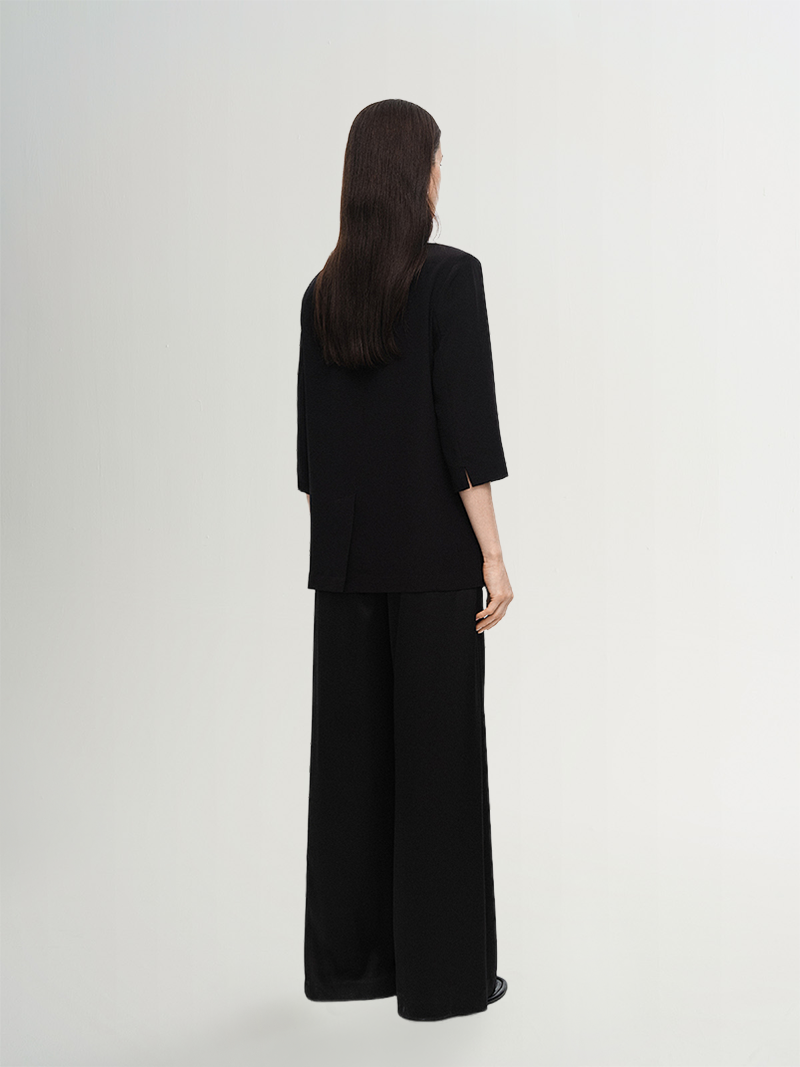 One Button 92% Silk Blazer