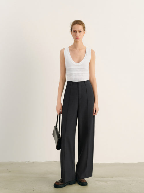Load image 1 in gallery view. Cotton U-Neck Sleeveless Knit Tank
